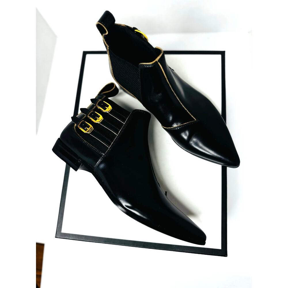 Gucci Quebec Black Leather Ankle Booties Designer Quiet Luxury US 8